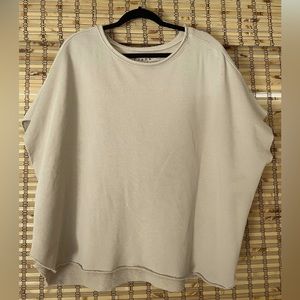 Frank & Eileen Original Capelet in Camel - OS